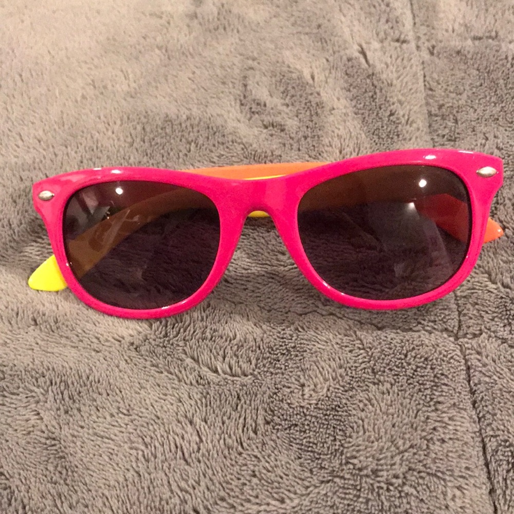 sunglasses